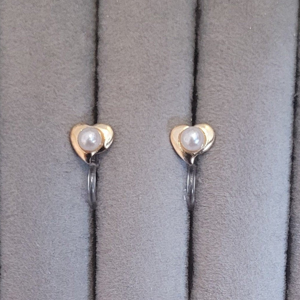 Goldherz mit Perle