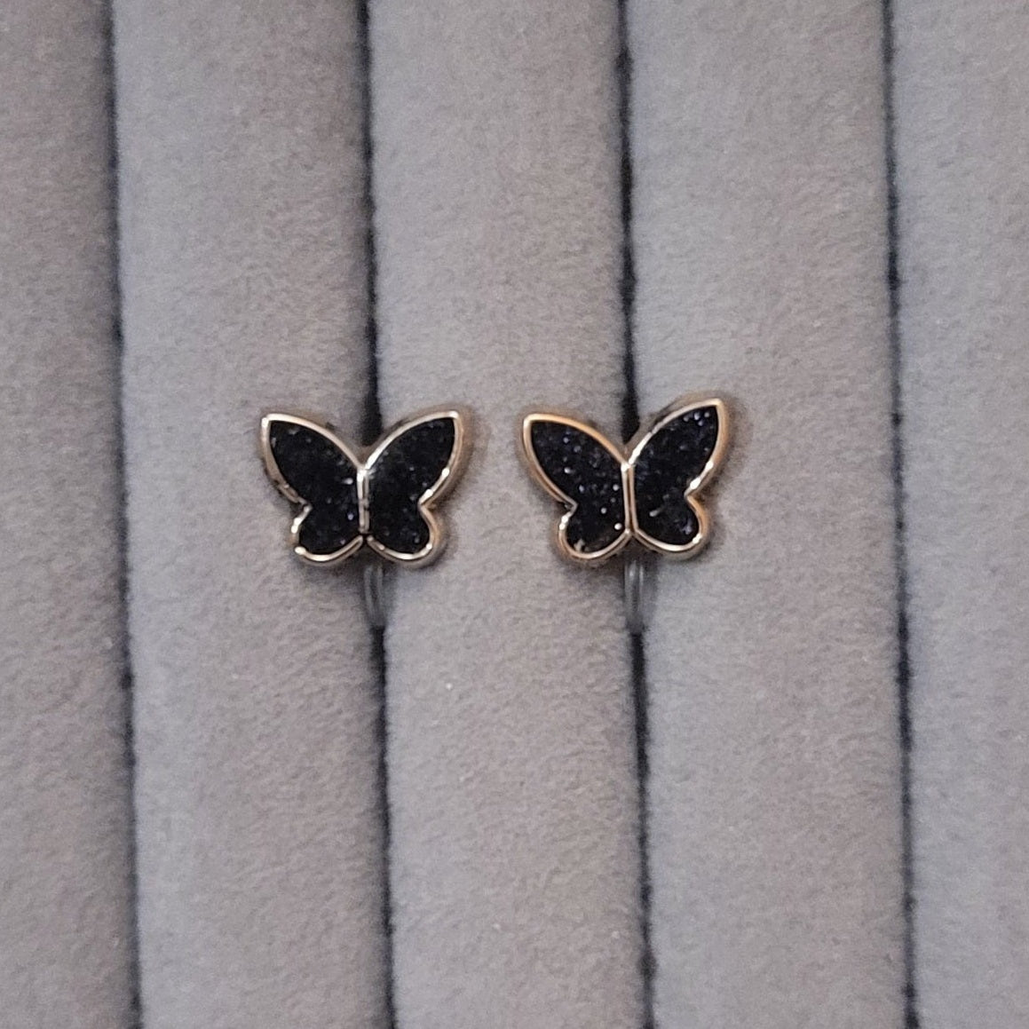 Schmetterling (gold eingefasst)