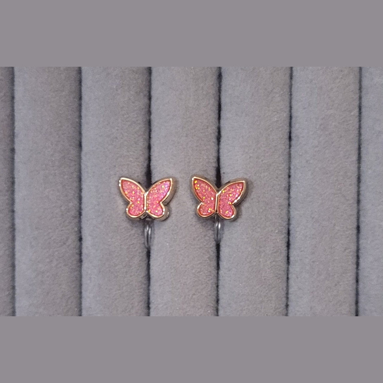 Schmetterling (gold eingefasst)