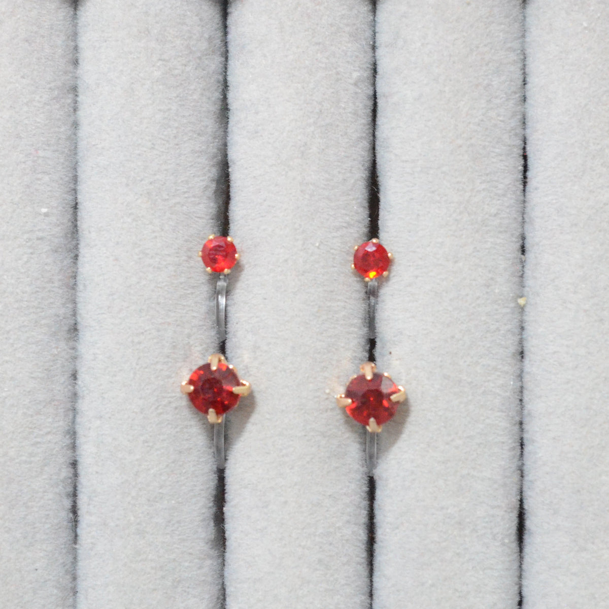 Roter Glitzerstein